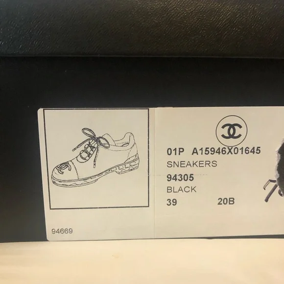 Chanel black leather sneakers # 94669 authentic in original box with dust bag - Picture 5 of 11